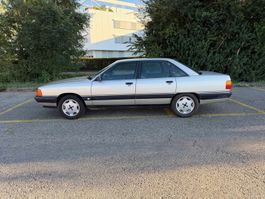 Audi 100 5 Zylinder - Potentielle Veteran, original zustand