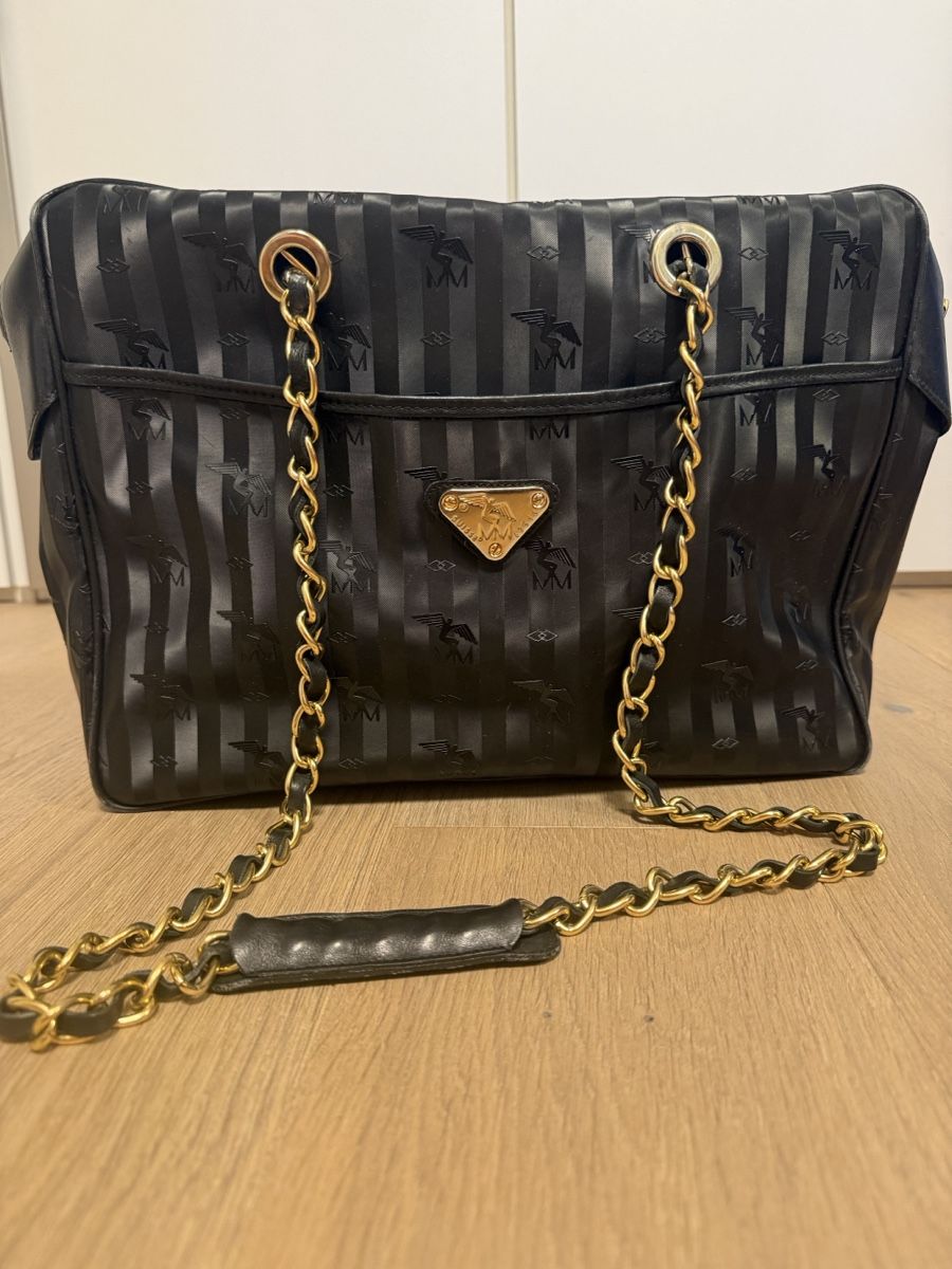 Maison Mollerus Borse da donna: Schultertasche Maison Mollerus schwarz mit Kette – Usato da Allschwil venduto da EmmiJa