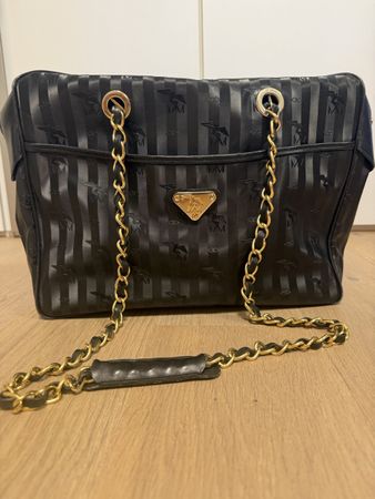 Schultertasche Maison Mollerus schwarz mit Kette