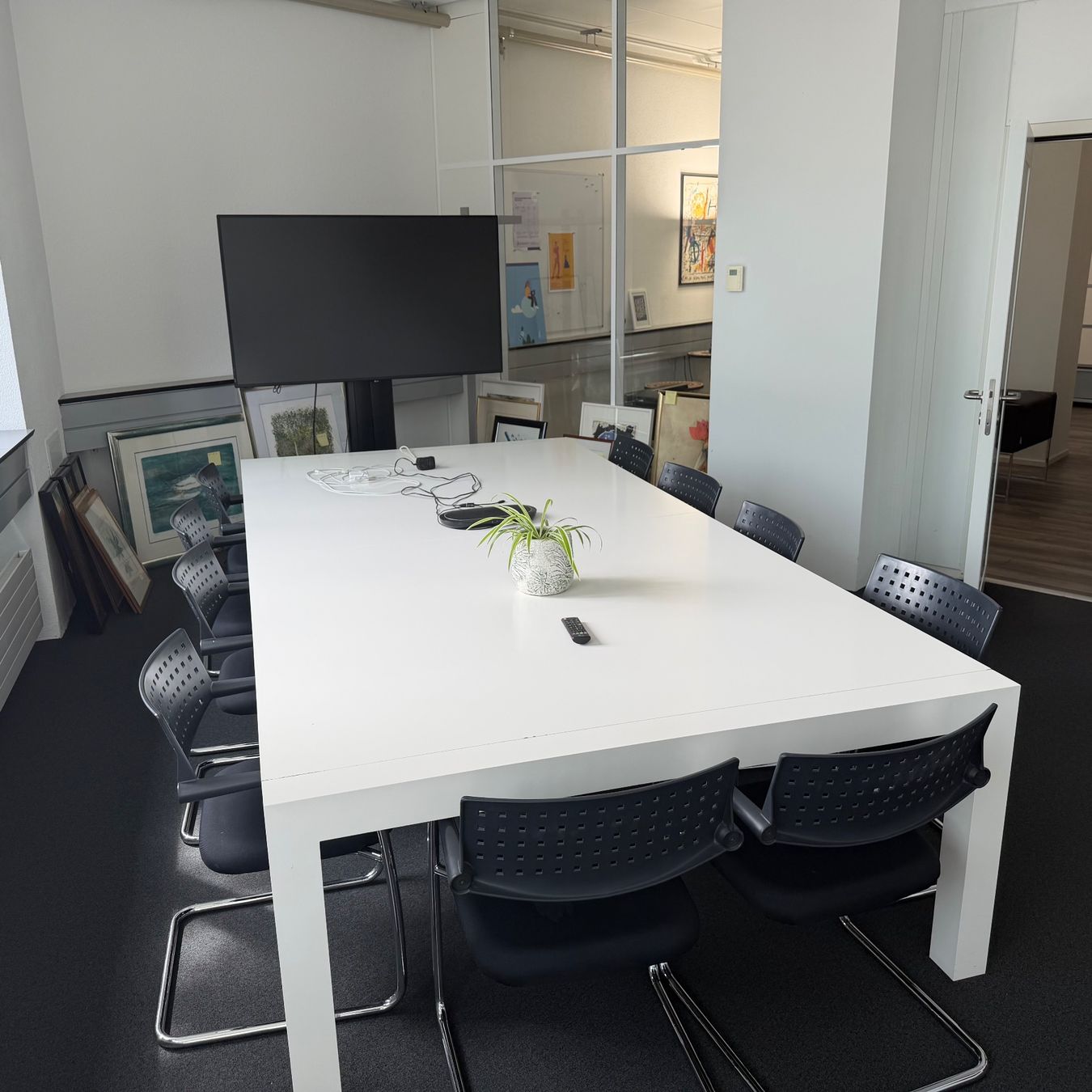 Vitra Stühle: 12 Vitra Freischwinger-Stühlen – Gebraucht aus Zürich von wasudami