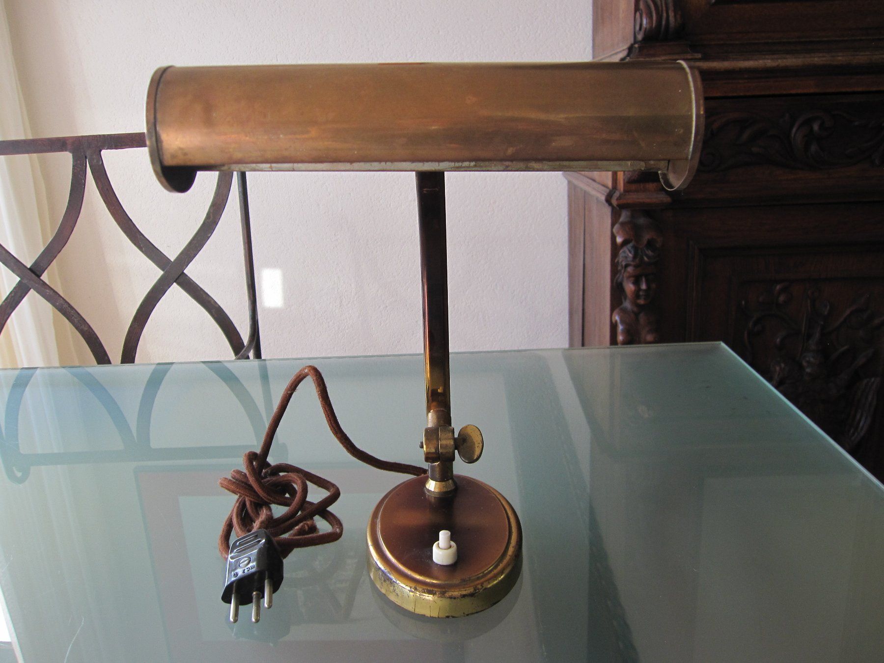Lampen: Antike Tisch-Lampe aus Messing, schwenkbar – Gebraucht aus Horgen von sarahbuechler01