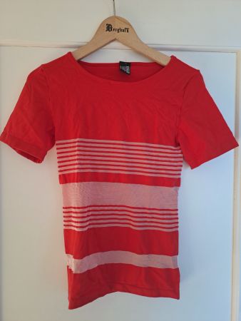 Wolford Westport Top Sweater S in rot weiss