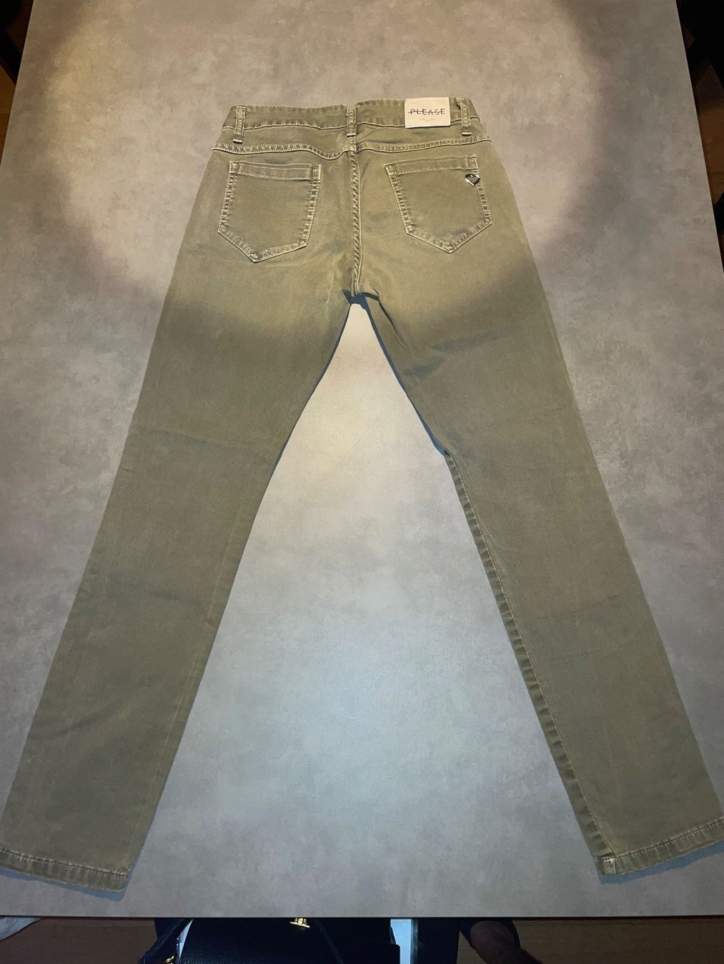 Please Jeans Pantaloni: Please Damen Hose – Usato da Fislisbach venduto da arse 1