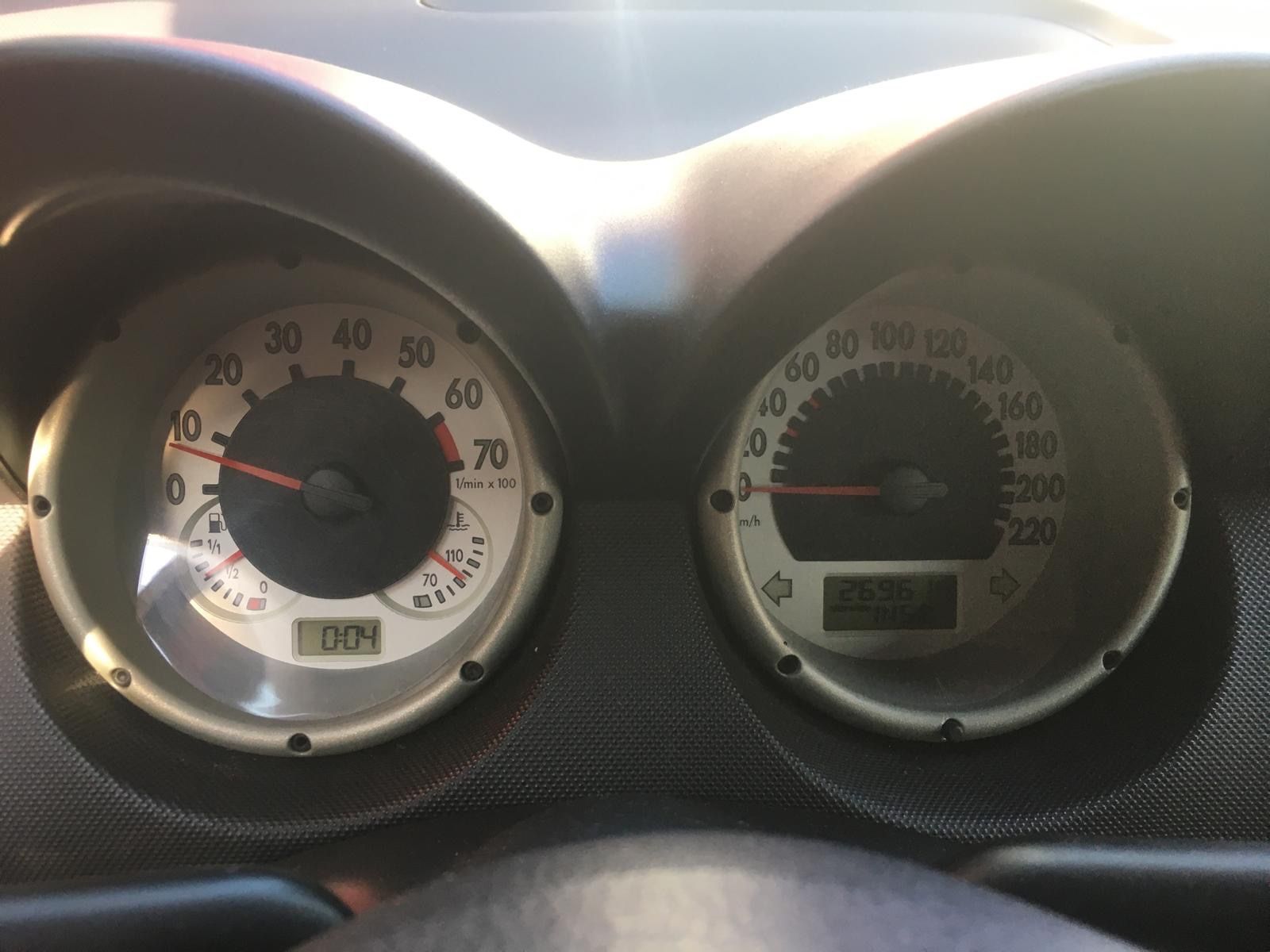 VW Automobili: VW Lupo 1.0 Benzin – Usato da Frauenfeld venduto da stern081 7