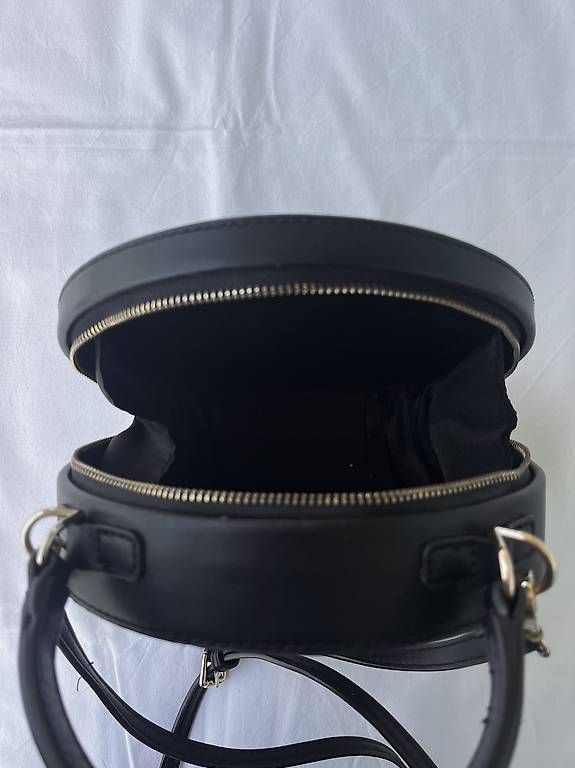 Borse da donna: Schwarze Tasche – Usato da Bern venduto da ela_hz6w 2