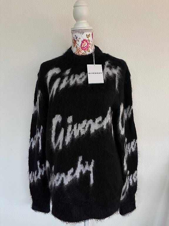 Maglioni & Felpe: Givenchy sweater New with tag – Usato da Pfäffikon SZ venduto da Netiretta 1