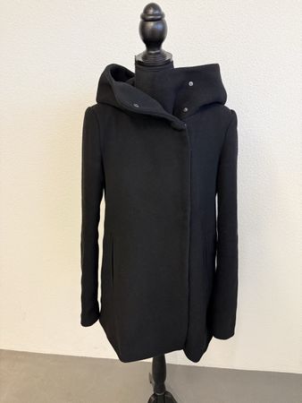 Vero Moda Mantel mit Kapuze schwarz Grösse S 