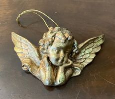 Aufhängeengel Büste mit Flügeln Kunststoff goldfarben Putten