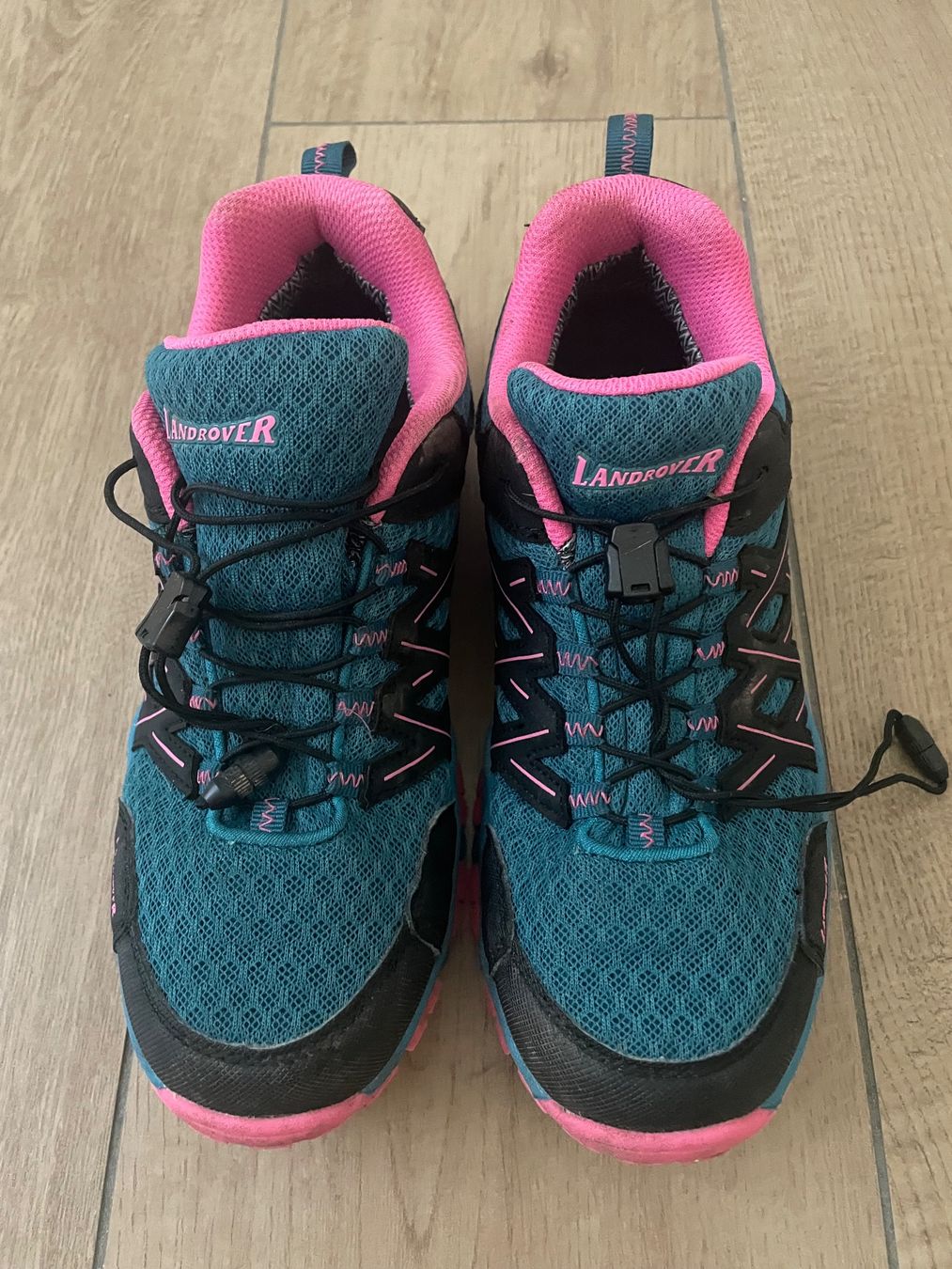 Landrover Scarpe per ragazze: Trekkingschuhe von Landrover Gr. 38 – Usato da Waltenschwil venduto da hansnine 1