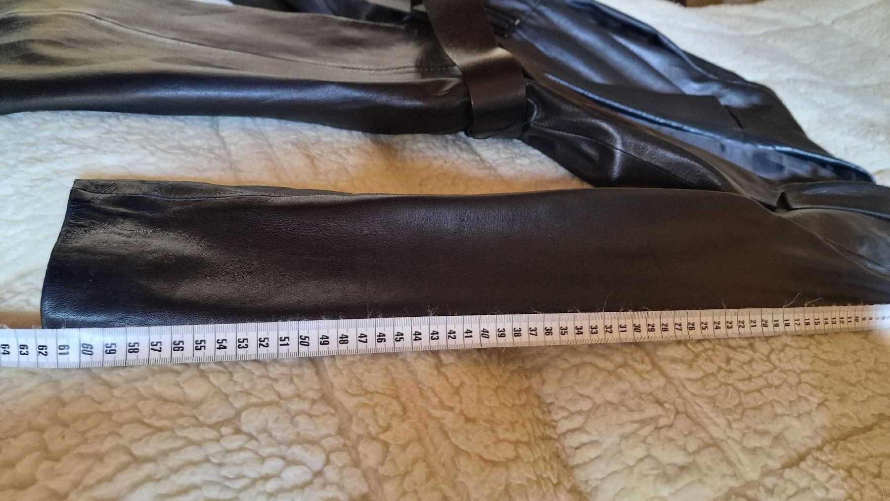 Gucci Cappotti: GUCCI Lederjacke, Echtleder, Grösse 40 – Usato da Mönchaltorf venduto da nzhuravel 9