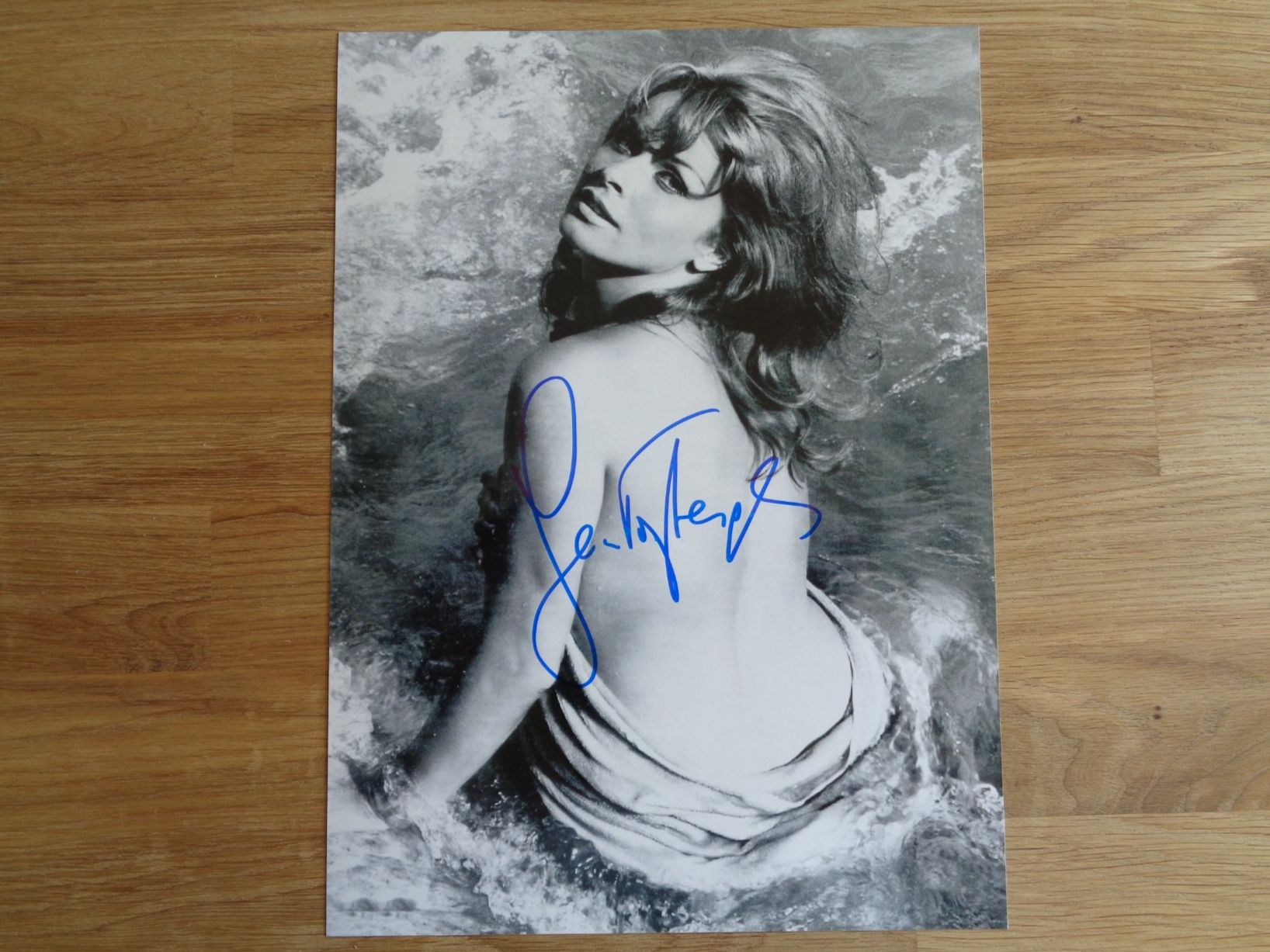 Autogramme: Autogramm SENTA BERGER - 20x28 original handsigniert – Neu (gemäss Beschreibung) aus Mönchaltorf von hiukset