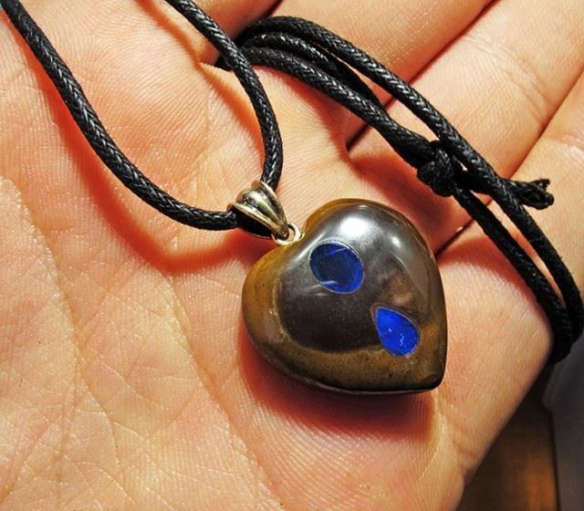 Ciondoli: Australischer Opal Herz Anhänger 32.88Ct – Nuovo (secondo la descrizione) da Bern venduto da Grindelwaldaus 2