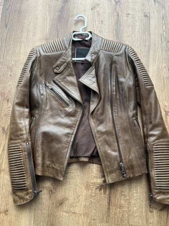 Lederjacke IT Grösse 40 (CH 36) NEU🌸