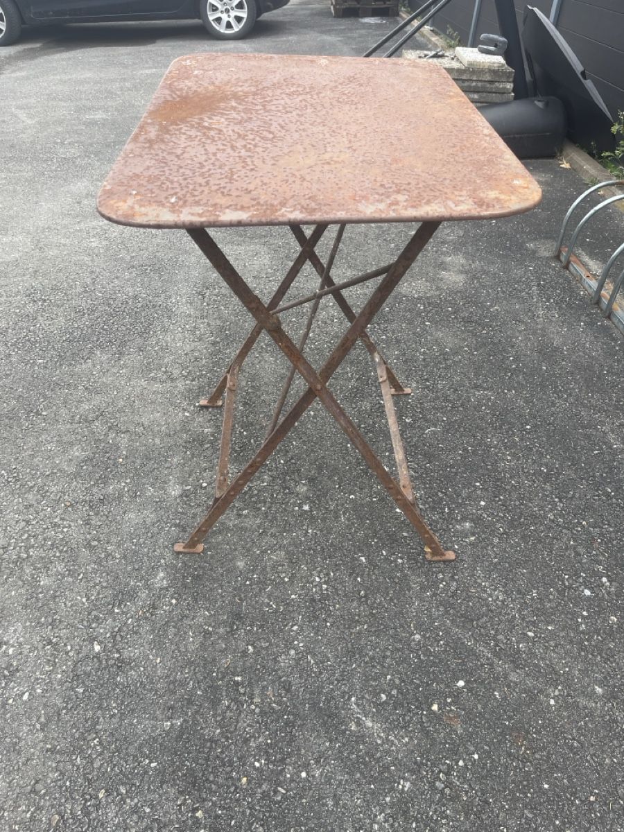 Tische: Table de jardin vintage, pliante, rivée , à restaurer! – Gebraucht aus Bex von epsonstylus 1