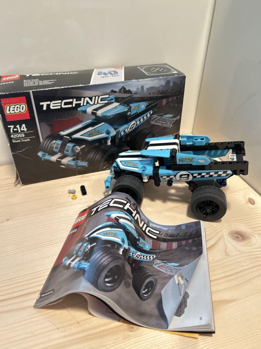 Lego Kit di costruzioni: Lego Technic 42059 Stunt Truck – Usato da Bern venduto da mil_g69v 1