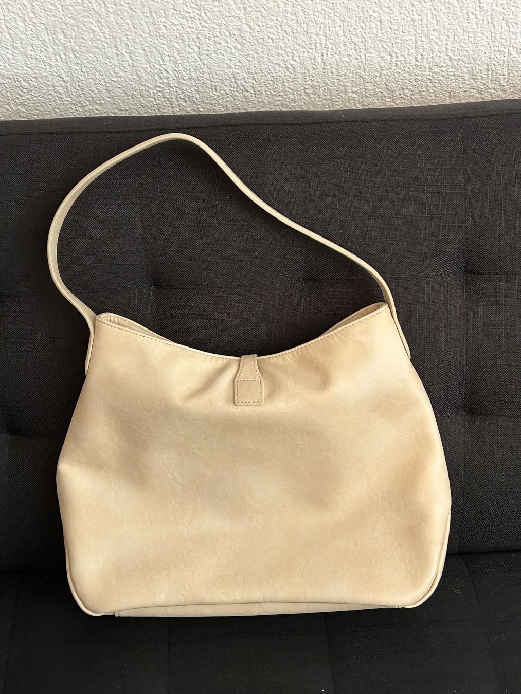 Sacs femmes: Beige Synthetic Leather Bag – Neuf (Voir description) à St. Gallen par ell_8n6t 1