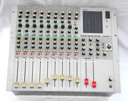 Professionelles Mischpult JVC MI300 (kontrolliert)