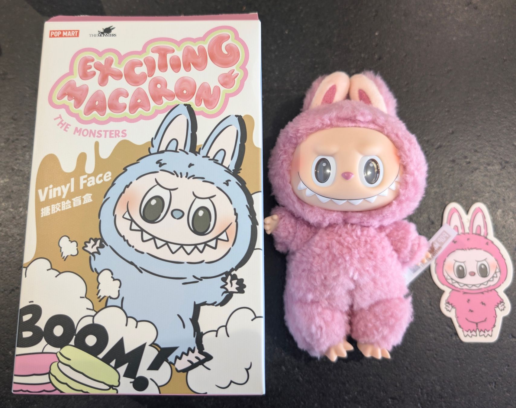 Pop Mart Spielzeuge: POP MART Labubu - Lychee Berry - Exciting Macaron – Neu und originalverpackt aus Vullierens von N3L3K