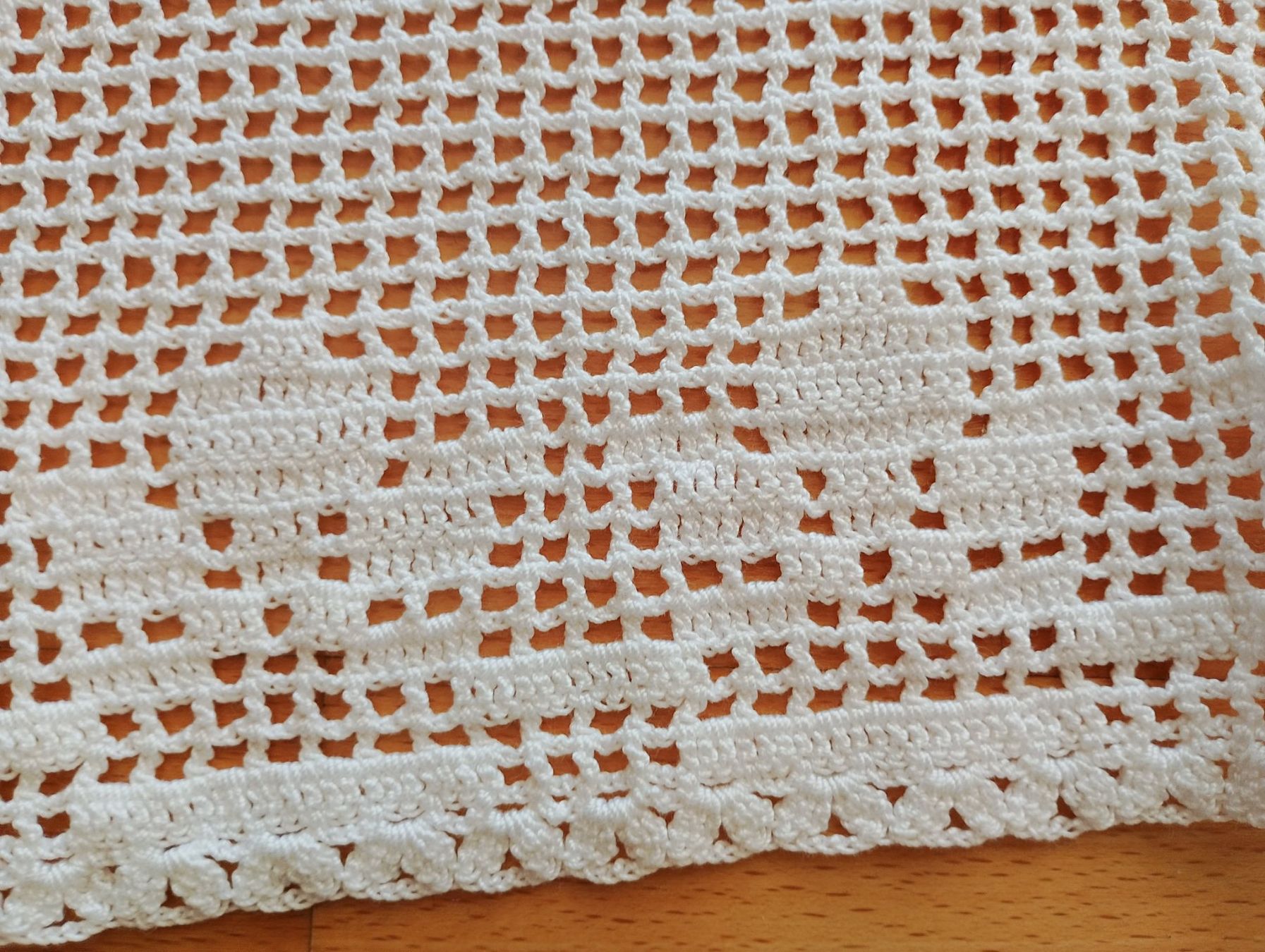 Sonstige Tischwäsche: Gehäkelte Tischdecke – Gebraucht aus Ehrendingen von 2Guagua2 2