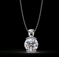 Collier argent avec diamant de moissanite de 2 ct certifié