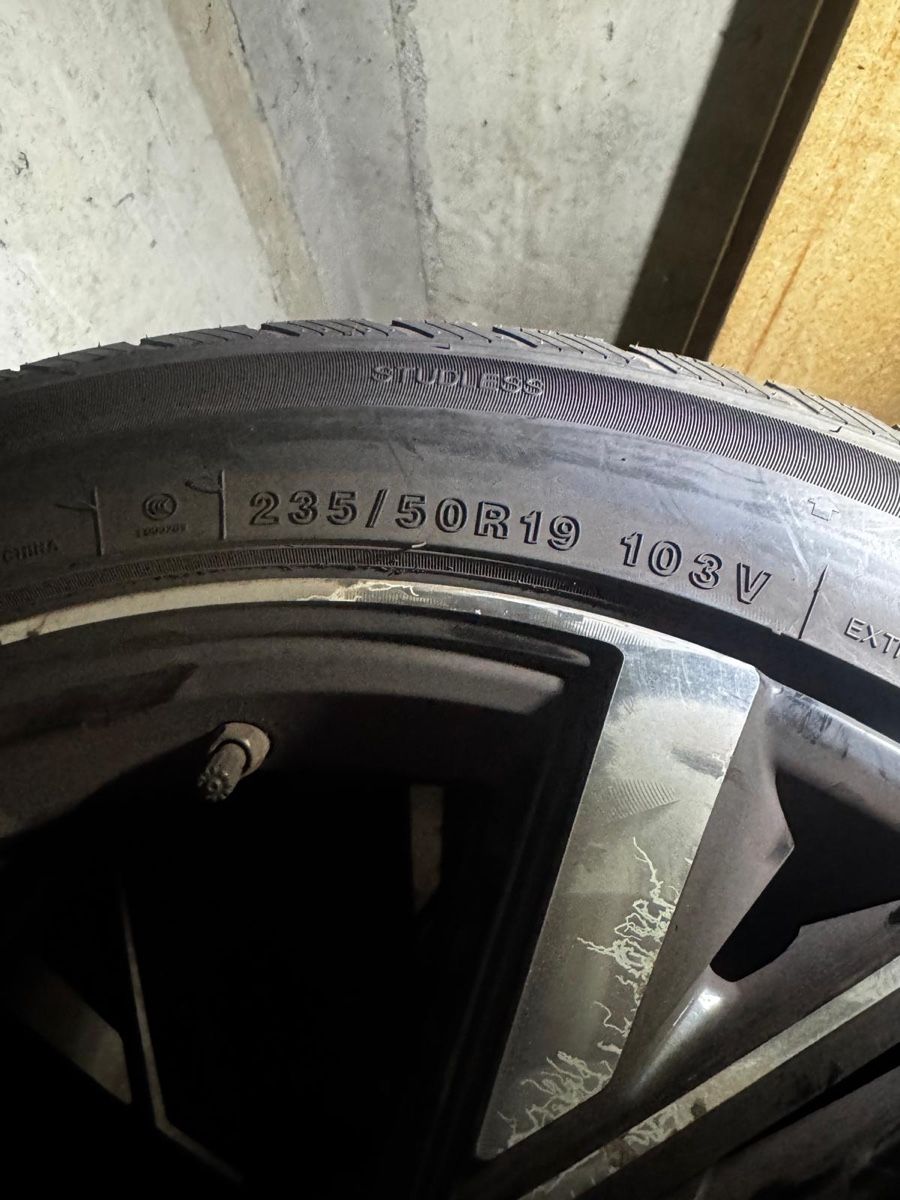 Pneumatici & Ruote complete: Audi Rsq3 Winterkompletträder – Usato da Oftringen venduto da nutzer_123 1