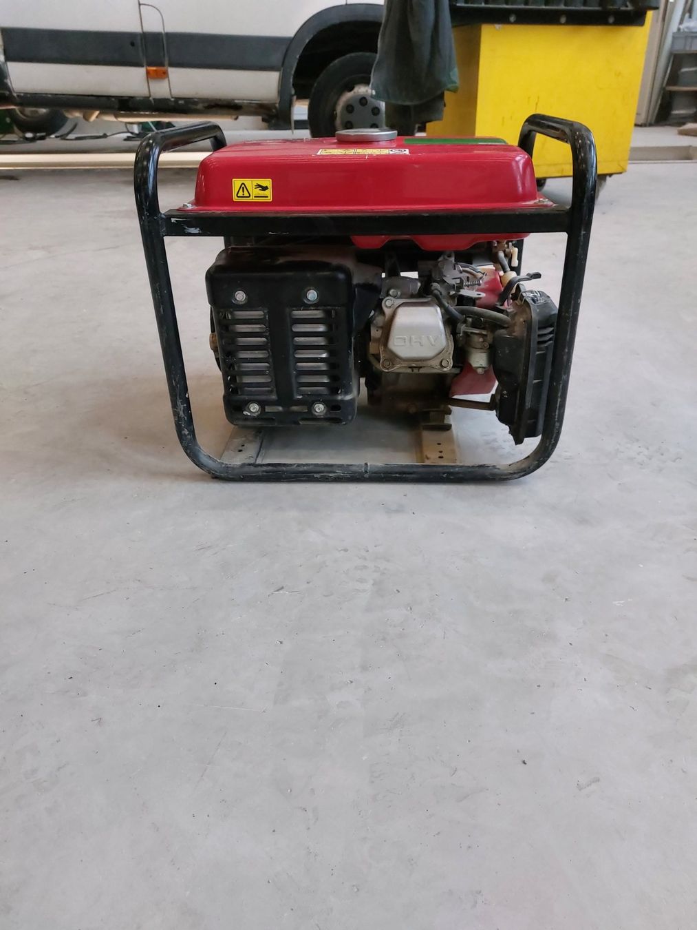Honda Stromgeneratoren: Notstromagregat Honda EM2300 – Defekt aus Bubikon von  2