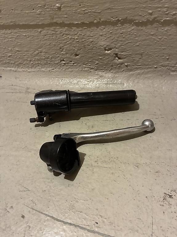 Pièces pour mobylette: Gasgriff Set Mofa  – D'occasion à Rorbas par D.V123
