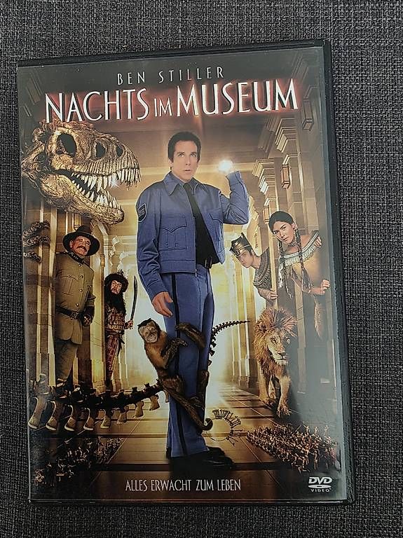 Tutti i DVDs: Nachts im Museum dvd – Usato da Welschenrohr venduto da finnocente