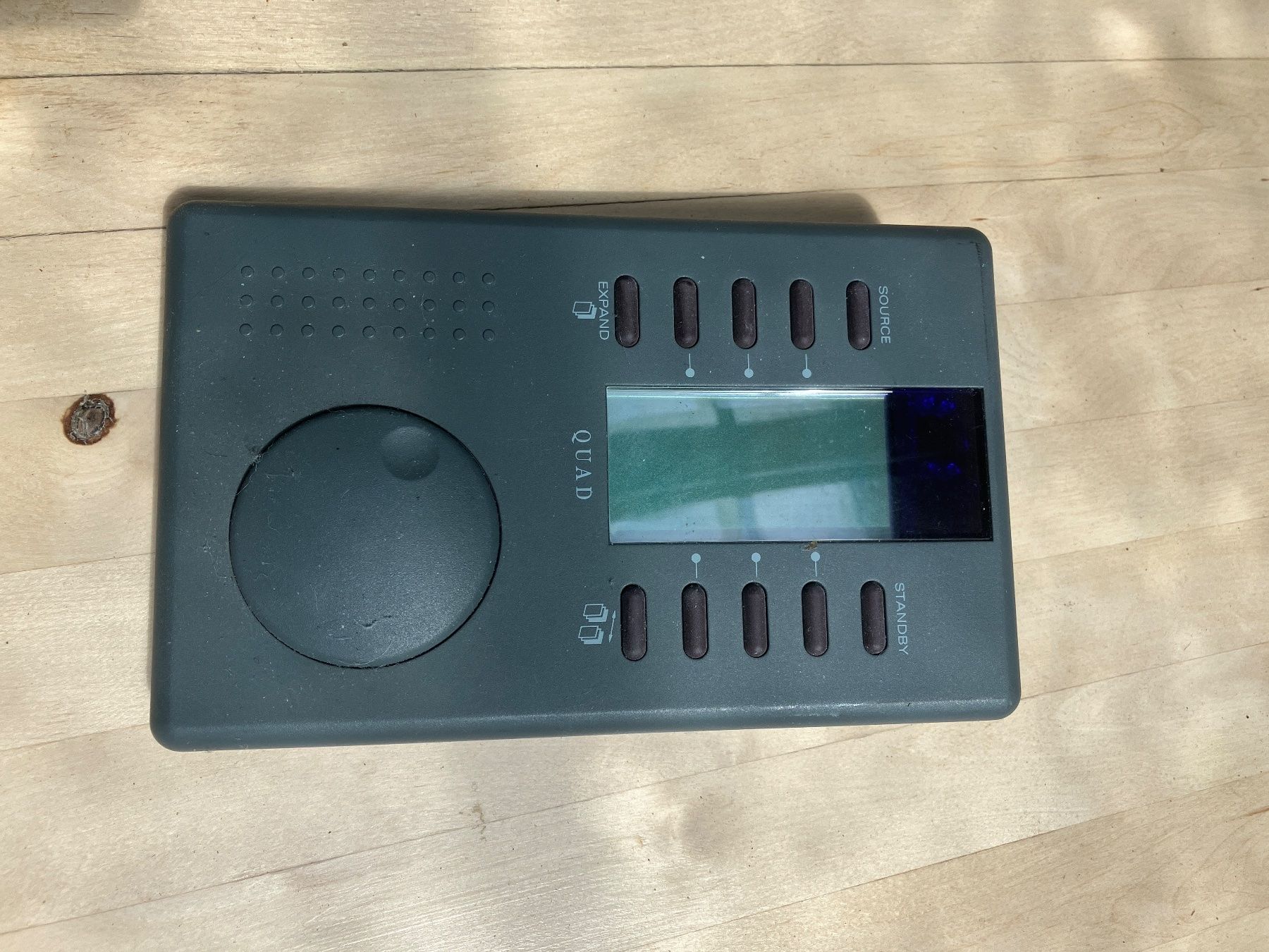 Telecomandi: Quad 77 Fernbedienung DEFEKT – Usato da Langenthal venduto da Siriusx3
