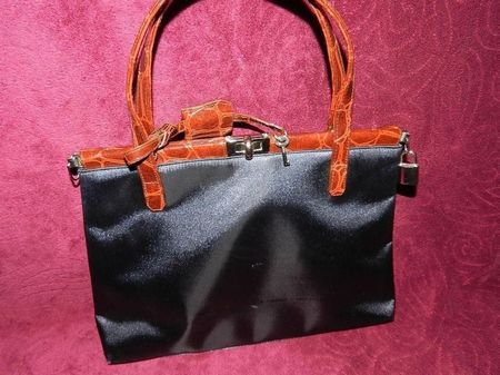 Vintage Original Papillon Les Cuirs Handtasche
