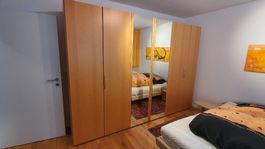 Kleiderschrank 6 türig