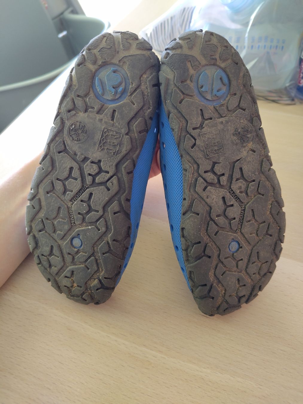 Speedo Schuhe für Jungen: Badeschuhe speedo Gr. 28 – Gebraucht aus Ostermundigen von Jinushka 1