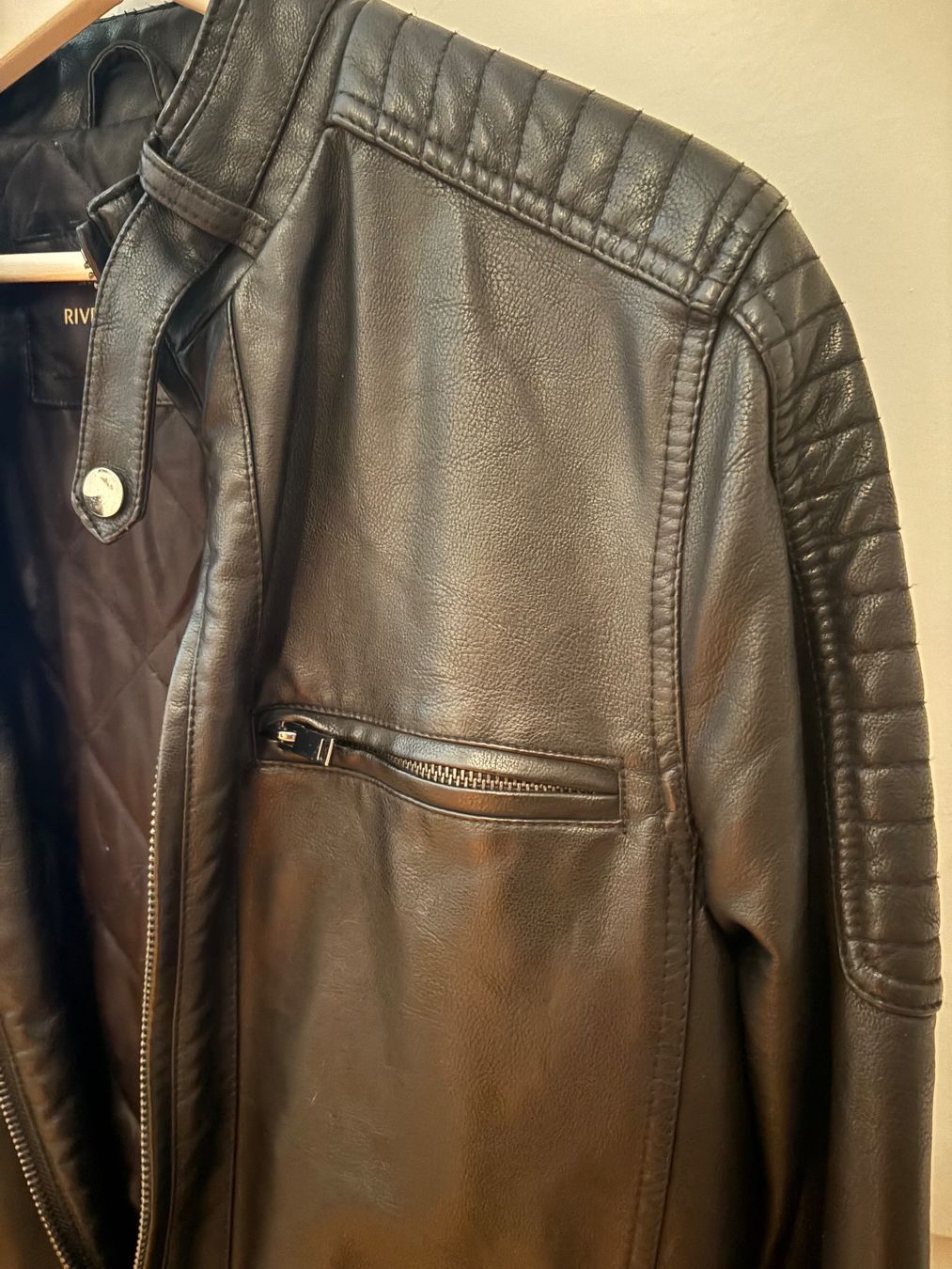 Giacche: River Island Kunstlederjacke, Grösse S – Usato da Rümlang venduto da Jenni.21 1
