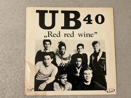 UB40 Maxi-Single  - Red Red Wine (VG+/ Cover hat Defekt )