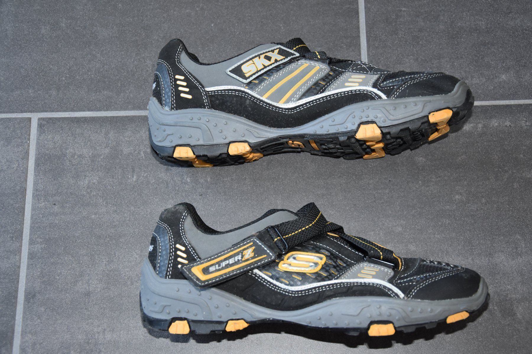 Skechers Scarpe per ragazzi: Halbschuh, S kechers, Neu – Nuovo e nell'imballaggio originale da Sins venduto da dsto 1