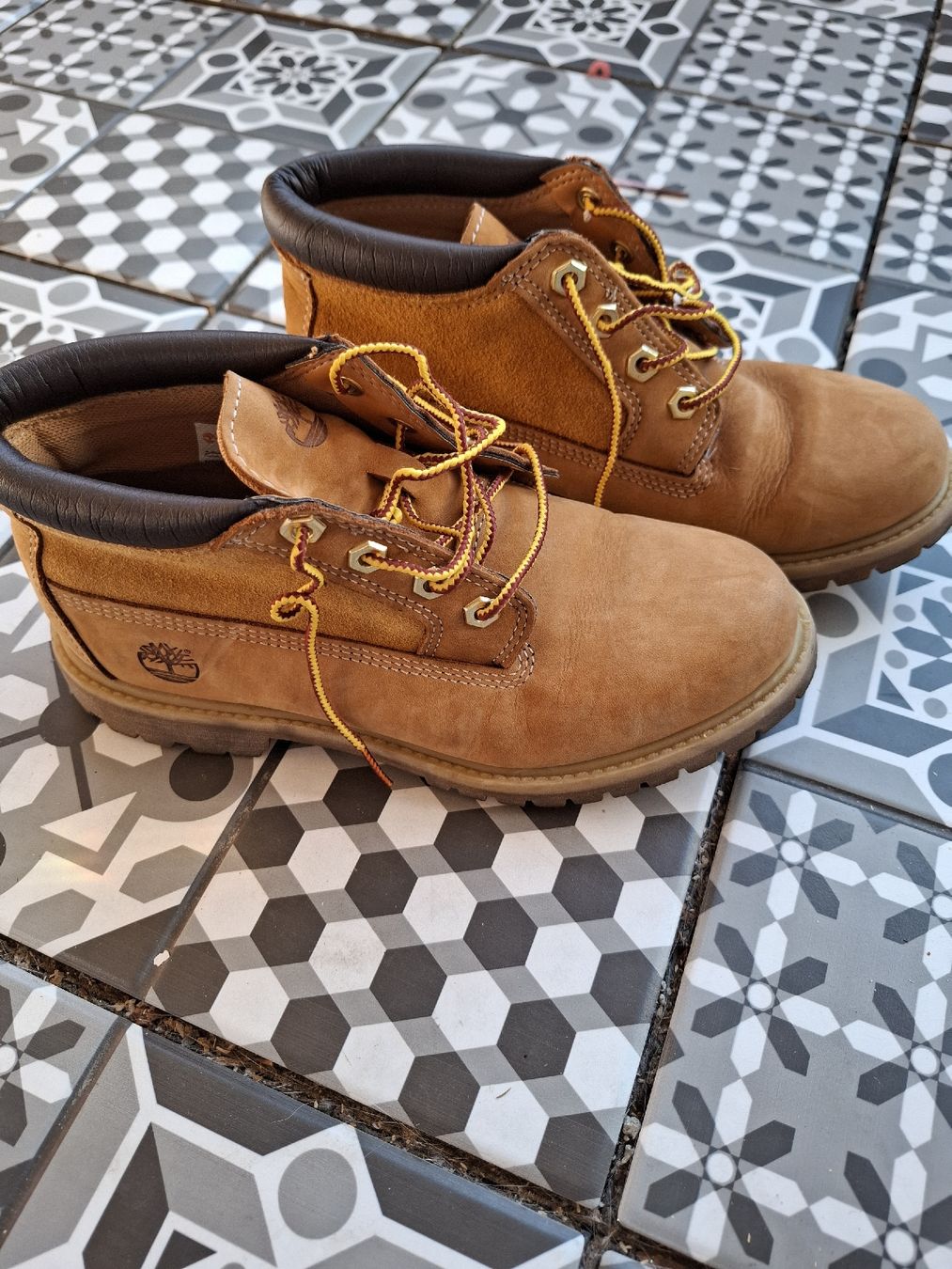 Timberland Damenschuhe: Timberland Stiefel braun Grösse 38 – Neu (gemäss Beschreibung) aus Schwerzenbach von Passihu