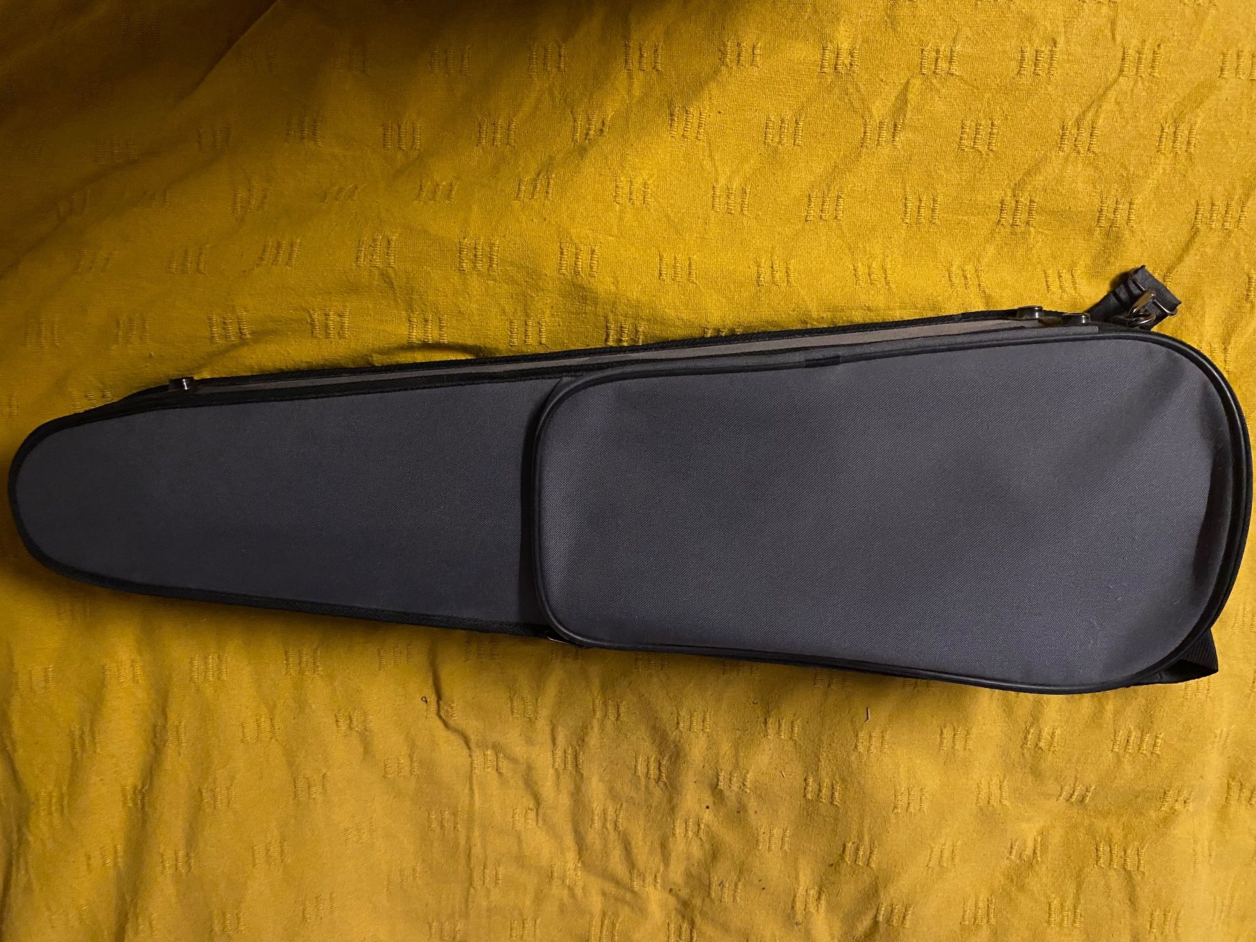Instruments de musique: Violon 4/4 – D'occasion à Chamby par luc_m96c 2