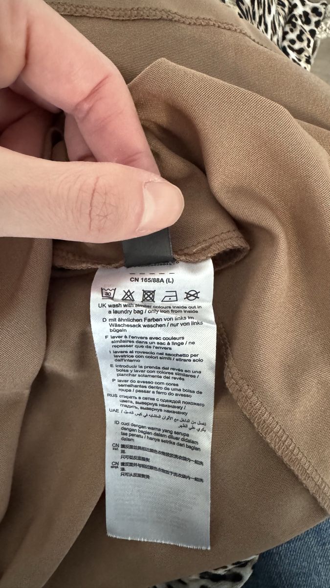 Vestiti: Esprit Kleid mit Leo Muster, Gr. L – Usato da Uitikon Waldegg venduto da bernascs 3