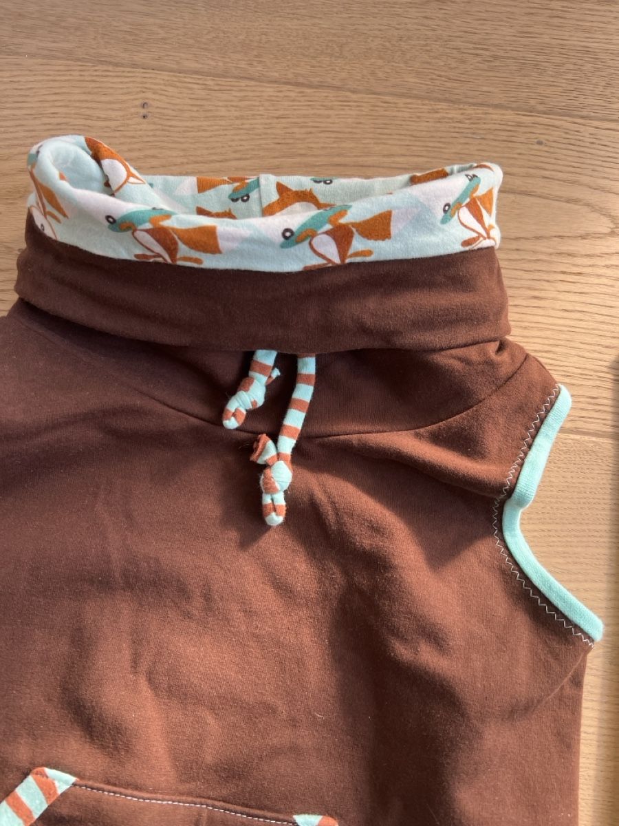 Maglioni & Felpe: Unikat: wie neu Sweatshirt Pullunder, Gr 86-104 – Usato da Oensingen venduto da katepe 4