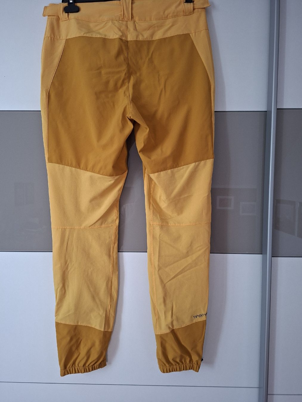 Pantaloni: Wanderhose Twentyfour, Gr. 40 – Nuovo (secondo la descrizione) da Hausen AG venduto da Emirfinn 1