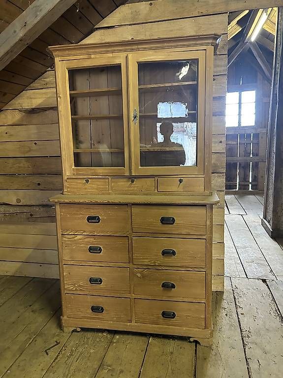 Commodes: 2 teiliges Möbel – D'occasion à Dietschwil par cyr_ln56