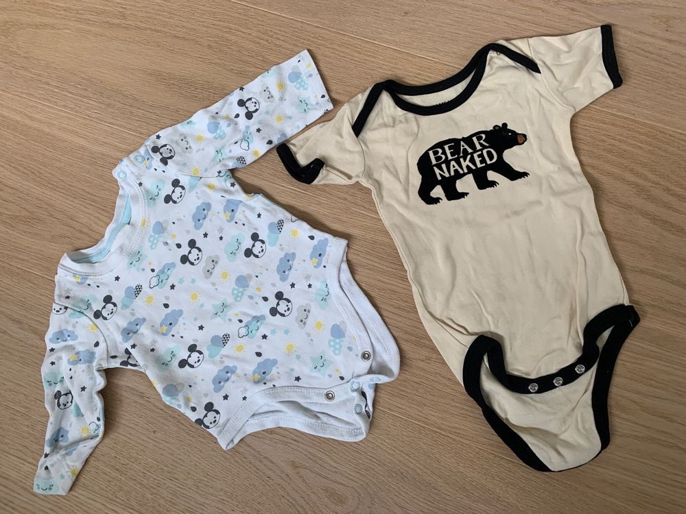 Pyjamas: 2 Baby Bodys Body Mickey Mouse – D'occasion à Gommiswald par mob_nlt8