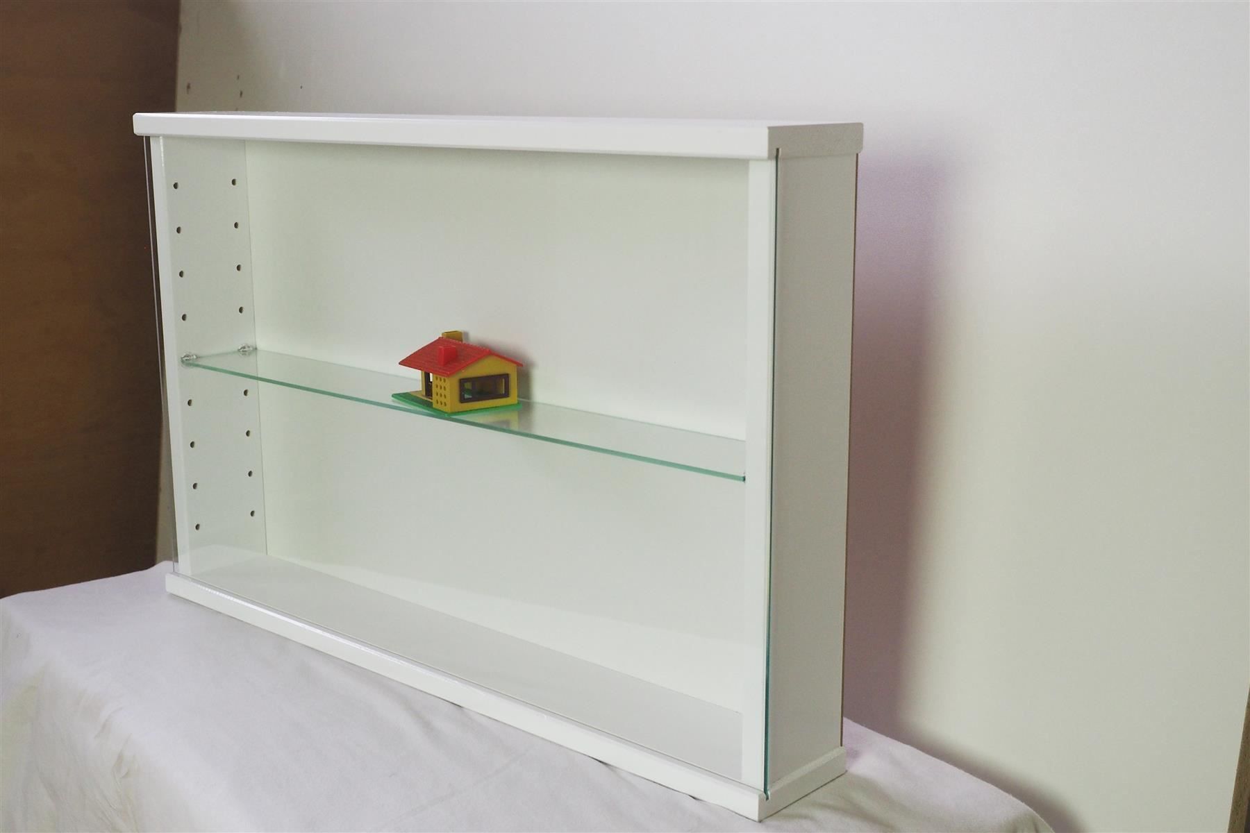 Vetrine: Tolle kleine Vitrine in weiss – Nuovo (secondo la descrizione) da Heimberg venduto da h0realgood