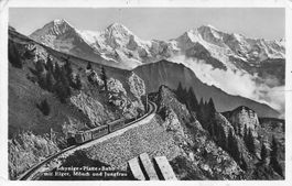 Wilderswil (BE) Schynige Platte Bahn mit Eiger Mönch Jungfra