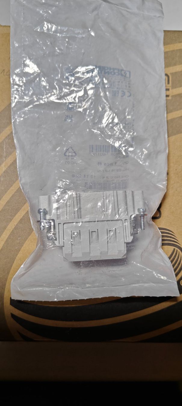 Phoenix Contact Componenti elettronici: Phoenix Contact Stecker – Usato da Safenwil venduto da Tamaria 1