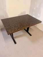 Dunkler vintage Mosaik Tisch mit Schachbrettmuster Esstisch