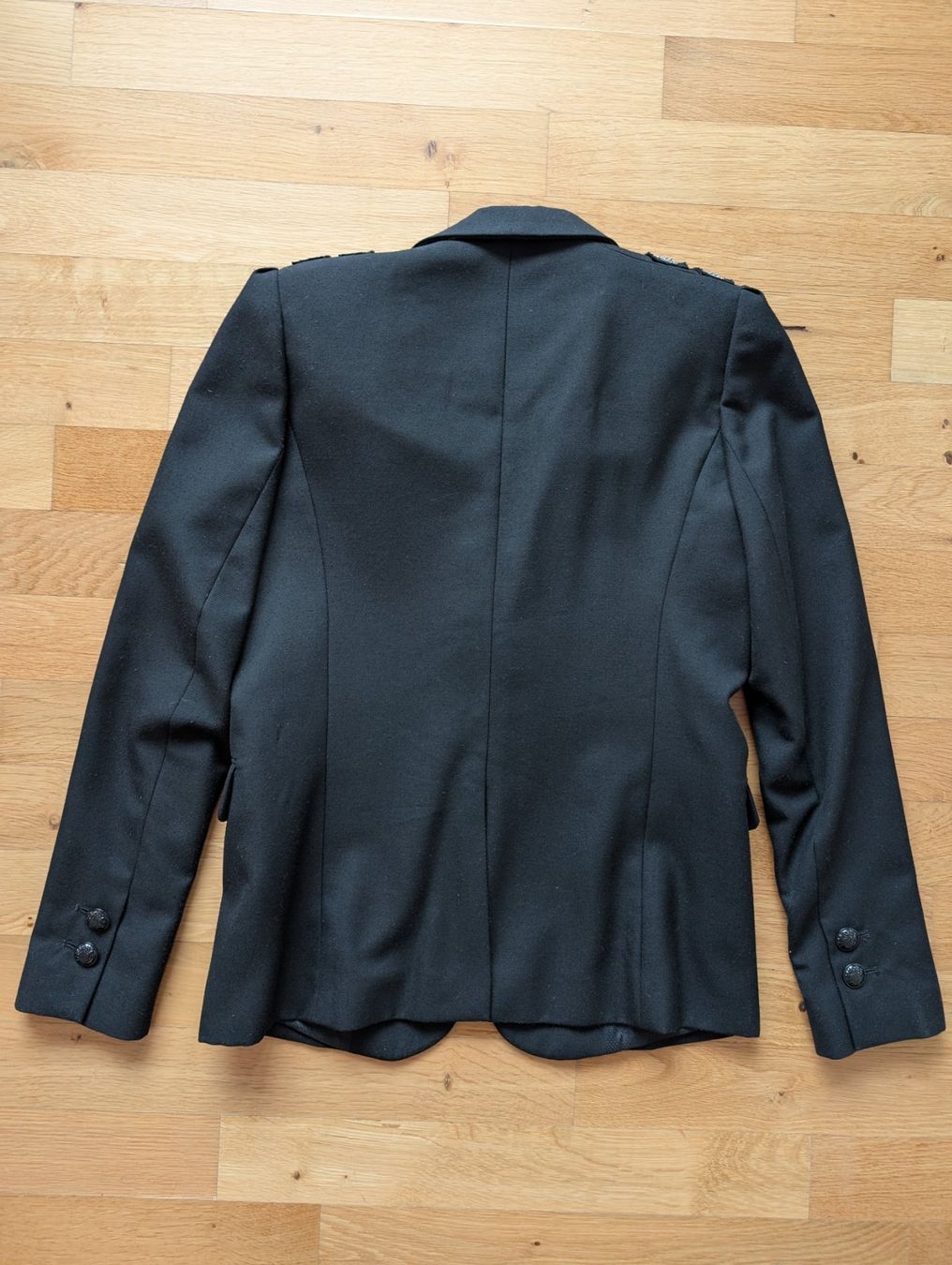 Sandro Giacche: SANDRO Schwarzer Blazer Gr. 40 – Usato da Brugg AG venduto da dan_ln78 3
