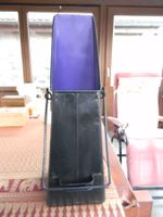 porte-parapluie (grand seau à charbon) hauteur 62 cm.