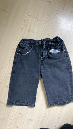 Coole graue Jeans, Grösse 38, perfekt für den Herbst!