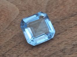 Natürlicher unbehandelter Topas Ceylon 14.2 ct. top Qualität